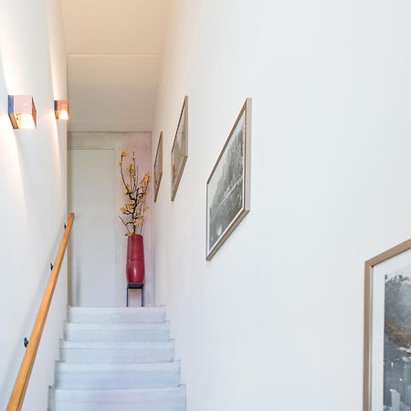 Huis Met De Krul Amsterdam Exterior photo